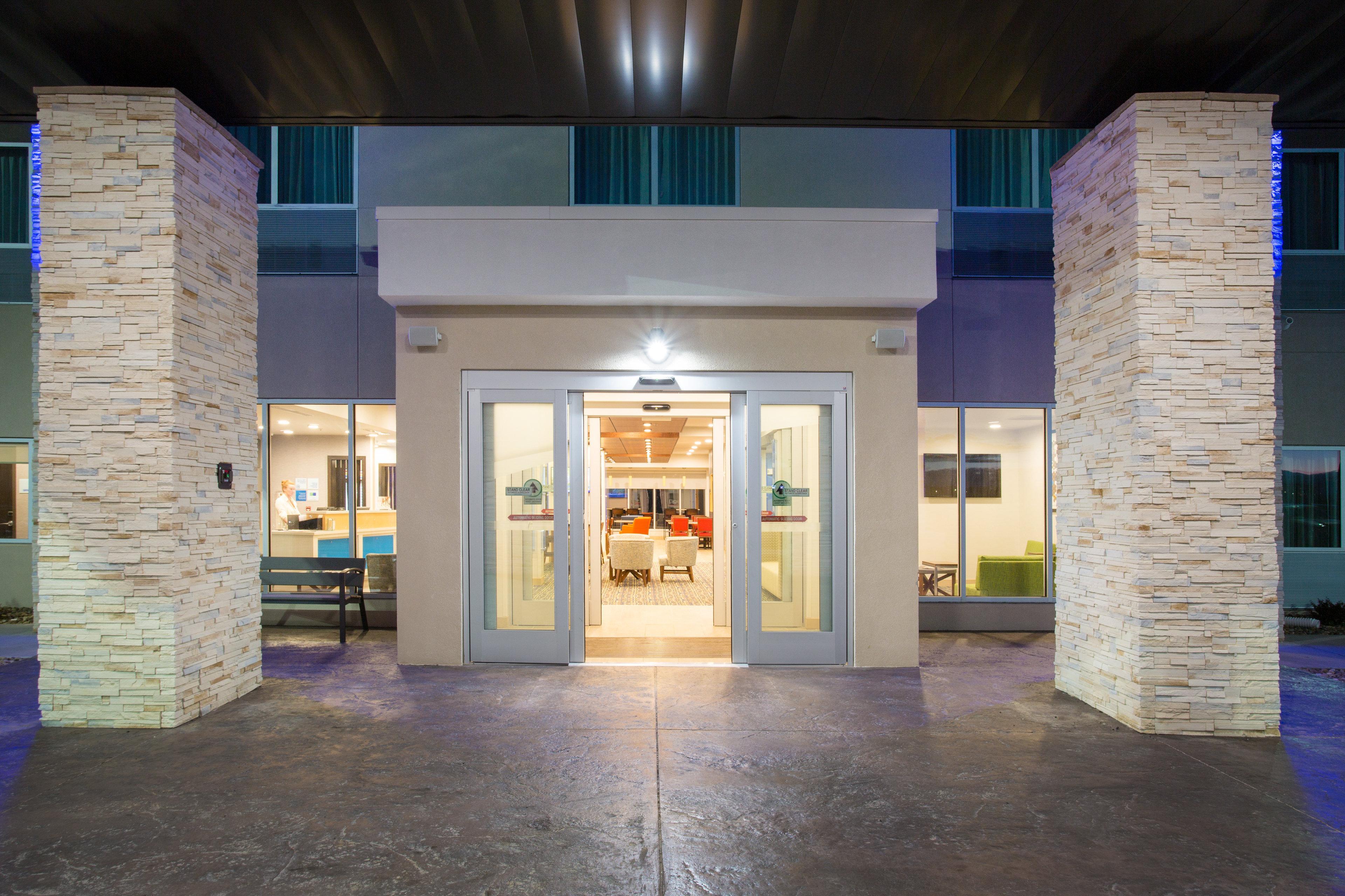 Holiday Inn Express & Suites - Rapid City - Rushmore South By Ihg Zewnętrze zdjęcie