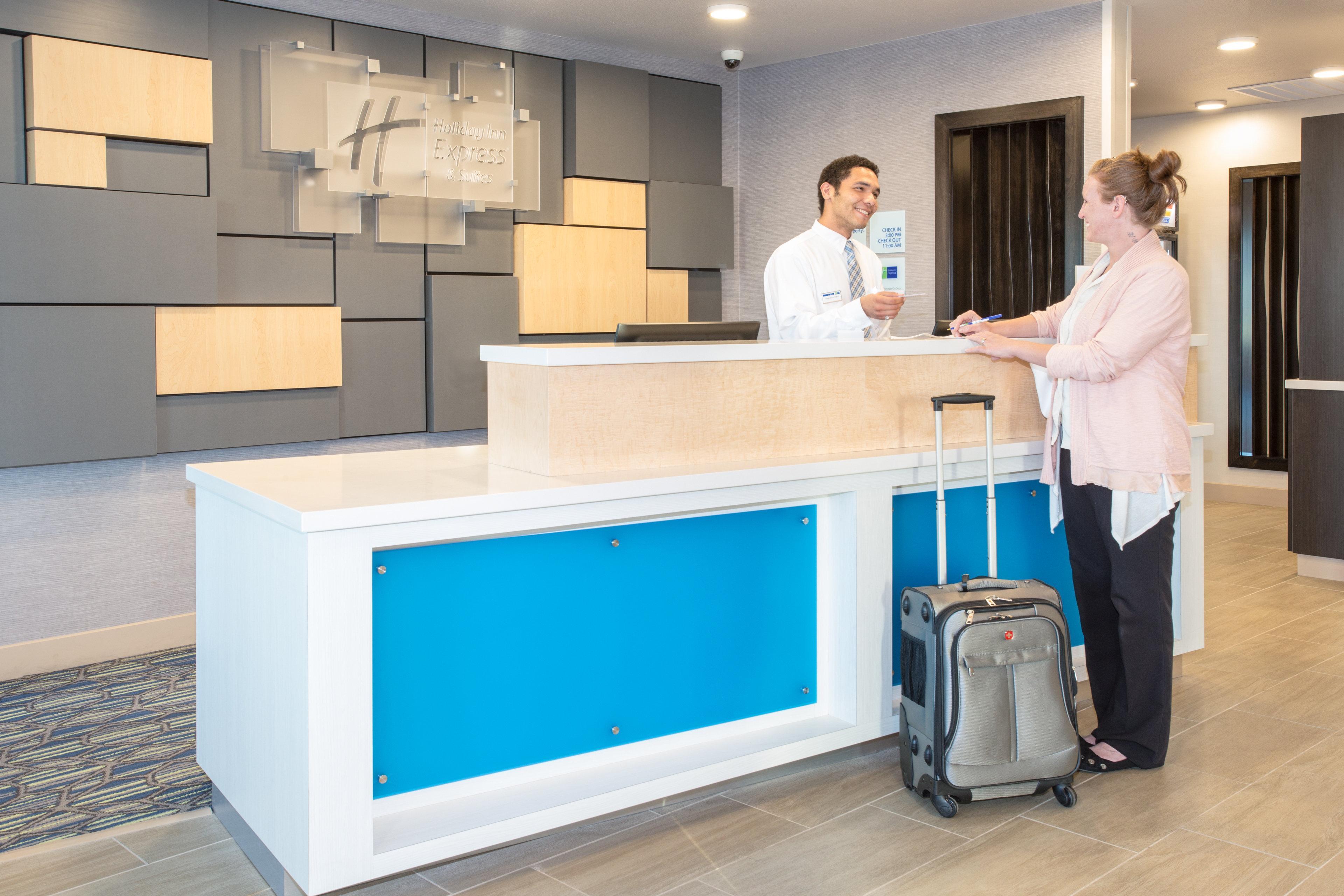 Holiday Inn Express & Suites - Rapid City - Rushmore South By Ihg Zewnętrze zdjęcie