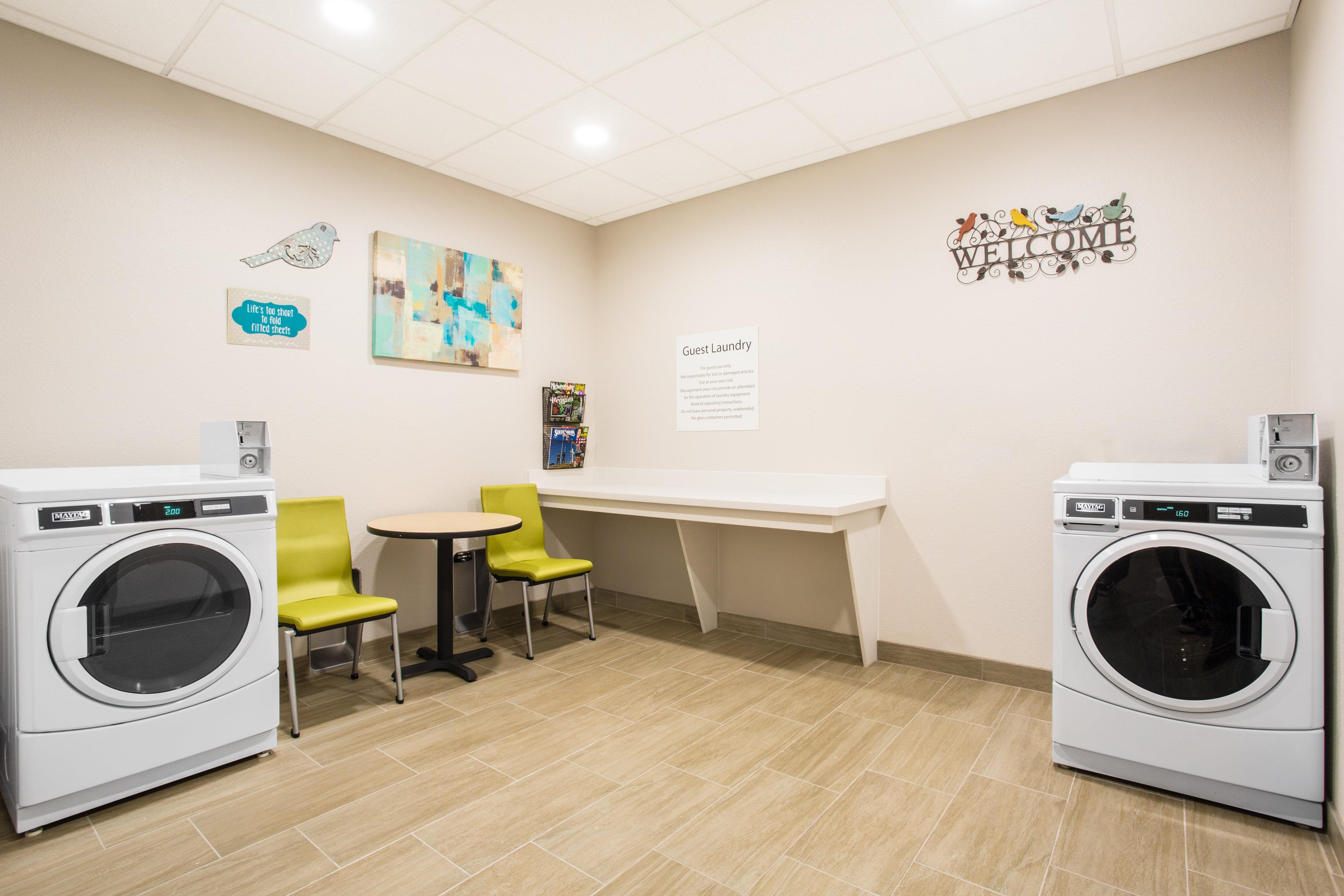 Holiday Inn Express & Suites - Rapid City - Rushmore South By Ihg Zewnętrze zdjęcie